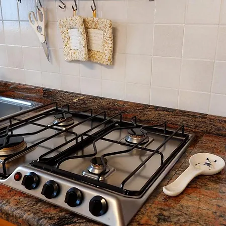 Castagnole Apartment *